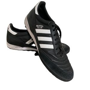 ADIDAS - MUNDIAL TEAM SHOES - SOCCER BOOTS - SIZE  10.5